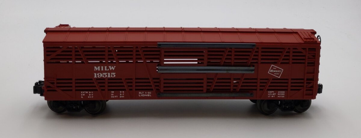 Lionel 6-19515 O Gauge Milwaukee Road Stock Car NIB