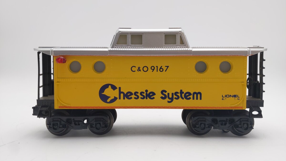 Lionel 6-9167 O-Gauge Chessie System N5C Illuminated Caboose #9167 EX