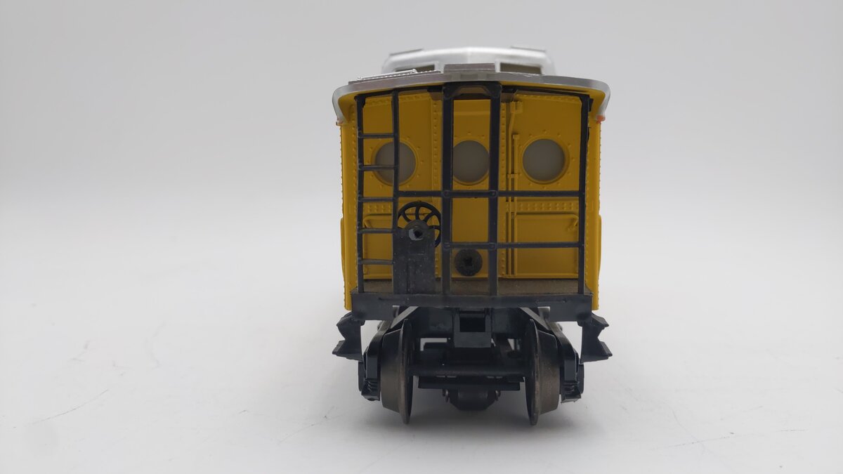 Lionel 6-9167 O-Gauge Chessie System N5C Illuminated Caboose #9167 EX