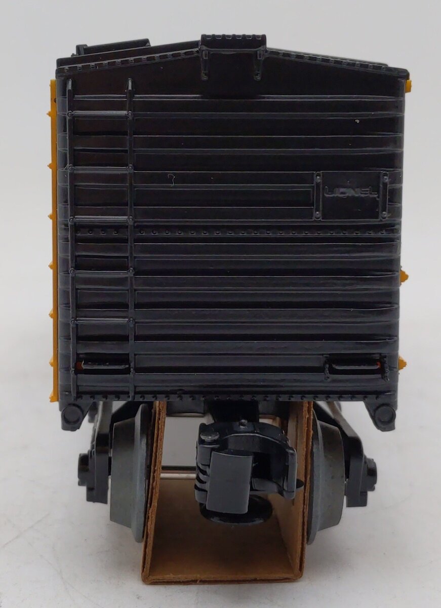 Lionel 6-19239 O Gauge Toronto, Hamilton, & Buffalo Double-Door Boxcar EX/Box