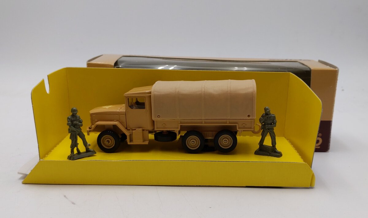 Solido Collection Militaire 1 1:50 Scale  6029 Kaiser Jeep LN/Box