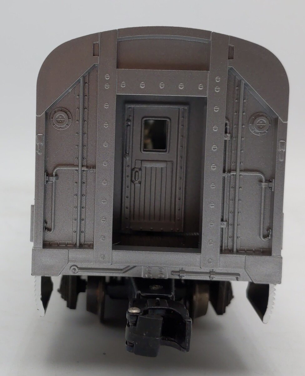 Lionel 6-9577 O Gauge Burlington "Silver Halter" Aluminum Passenger Coach EX/Box