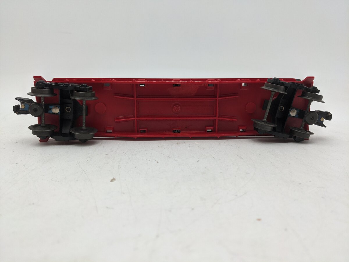 Lionel 6804 Vintage O Flatcar w/ USMC AA Gun Truck & Sound Truck EX/Box
