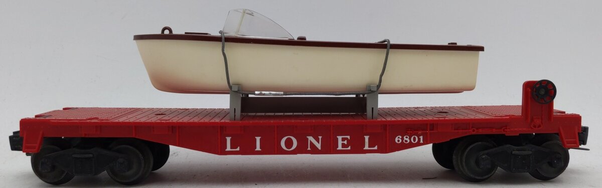 Lionel 6801-50 Vintage O Lionel Flatcar with Boat - White & Brown Hull VG