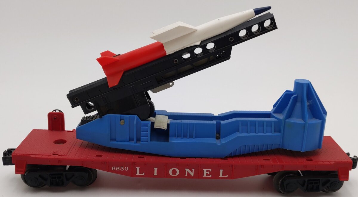 Lionel 6650 Vintage O IRBM Rocket Launcher VG