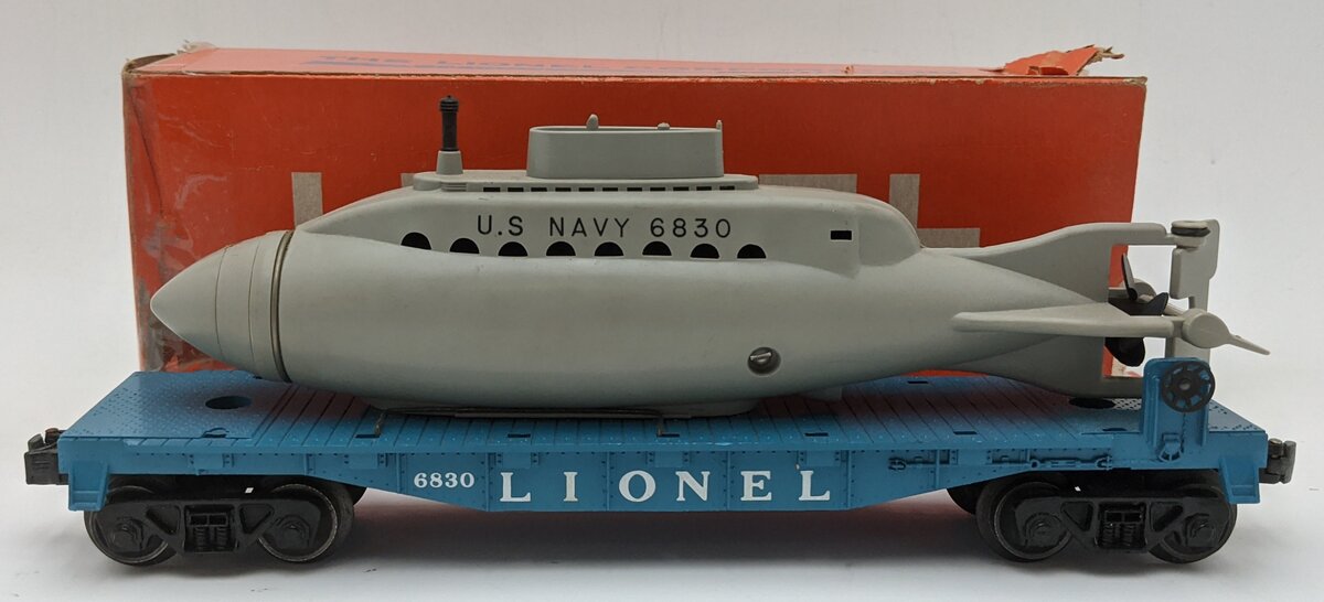 Lionel 6830 Vintage O Flatcar w/ Non Operating Submarine VG/Box