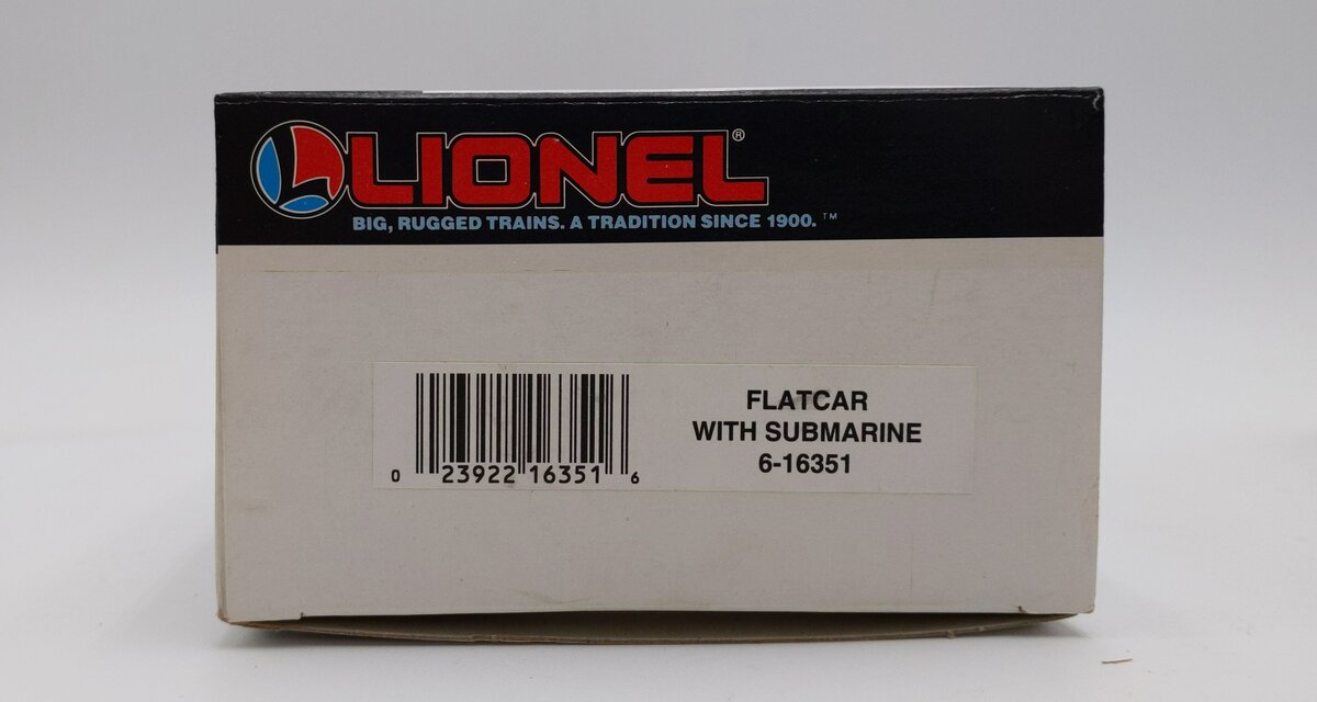 Lionel 6-16351 O Gauge Lionel Lines Flatcar with Navy Submarine NIB