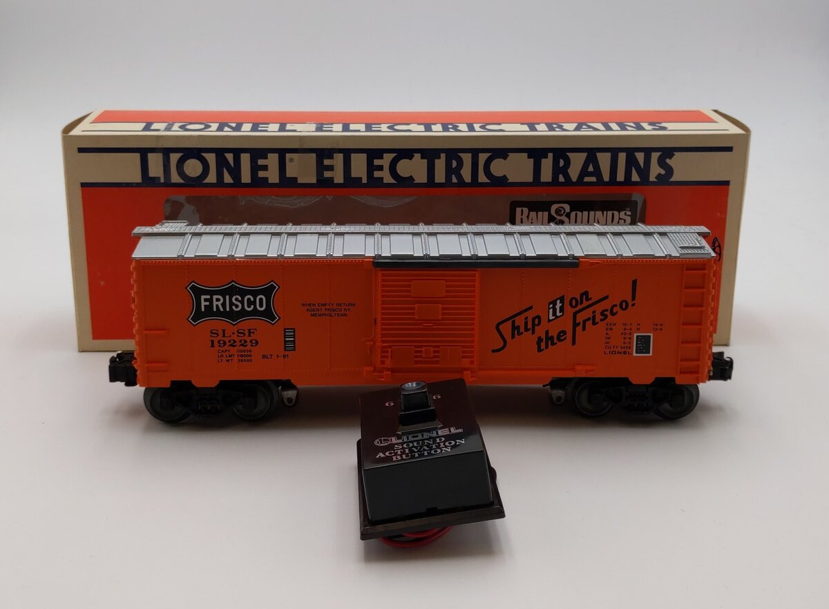 Lionel 6-19229 O Gauge Frisco Boxcar with Diesel Railsounds NIB