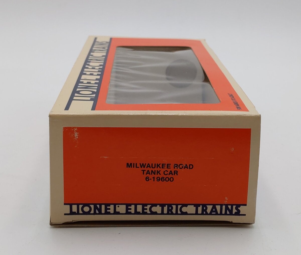 Lionel 6-19600 O Gauge Milwaukee Road Single Dome Tank Car #19600 NIB
