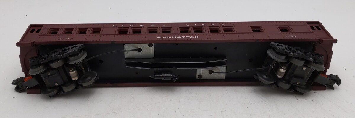 Lionel 2628 Vintage O Lionel Lines Madison Heavyweight "Manhattan" Passenger Car