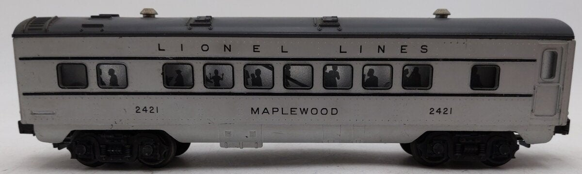 Lionel 2421 O Vintage Lionel Lines Maplewood Lighted Pullman Car #2421 VG/Box