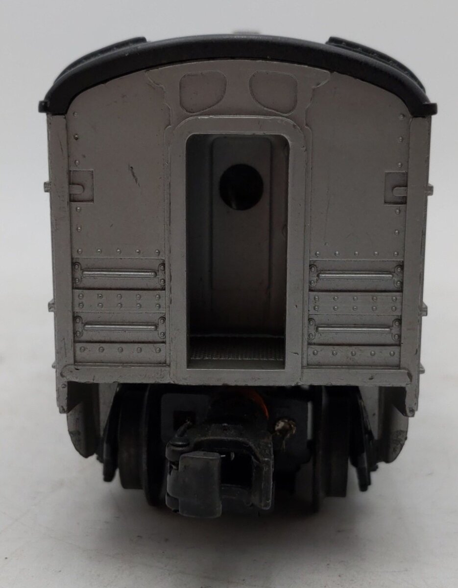 Lionel 2421 O Vintage Lionel Lines Maplewood Lighted Pullman Car #2421 VG/Box