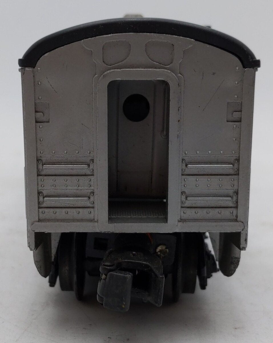 Lionel 2421 O Vintage Lionel Lines Maplewood Lighted Pullman Car #2421 VG/Box