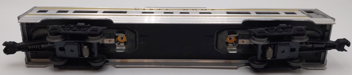 Lionel 2522 Vintage O President Harrison Gold Strip Aluminum Vista Dome Car VG/Box