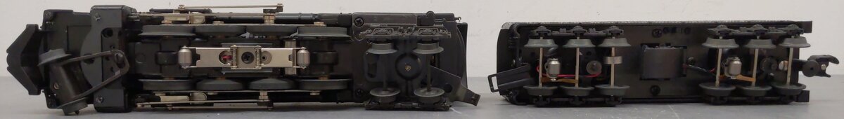 Lionel 6-18022 O Gauge Pere Marquette 2-8-4 Berkshire Steam Locomotive & Tender EX/Box