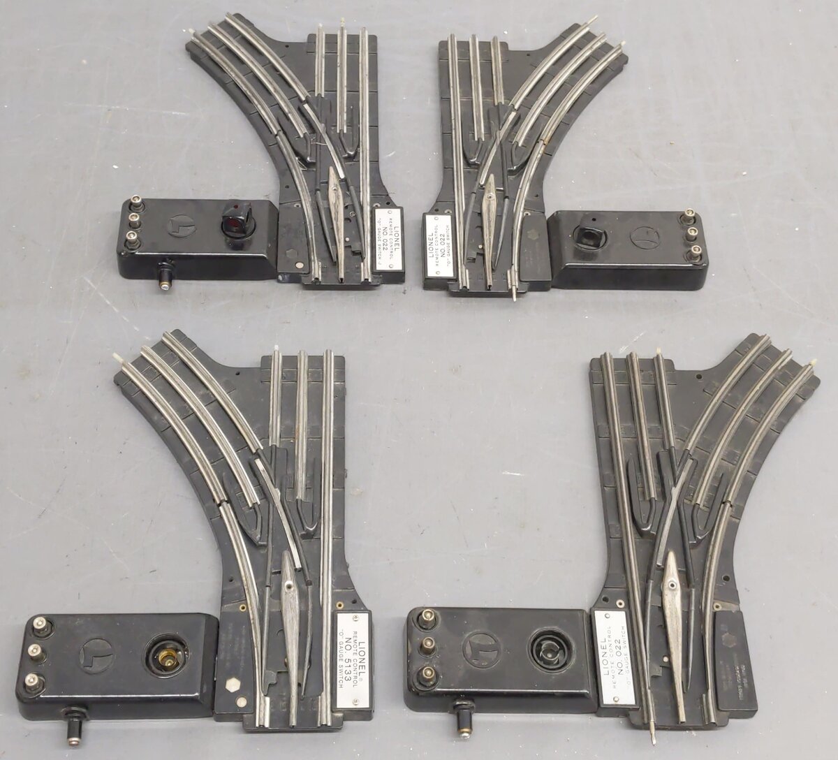 Lionel O22 & 6-5133 Vintage O Left-Hand & Right-Hand Remote Control Switches (4) VG