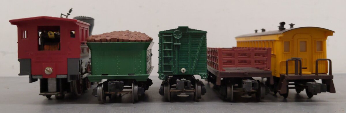 Lionel Vintage O General Steam Loco & Tender Set #1865, 1862, 1877, 3370 VG