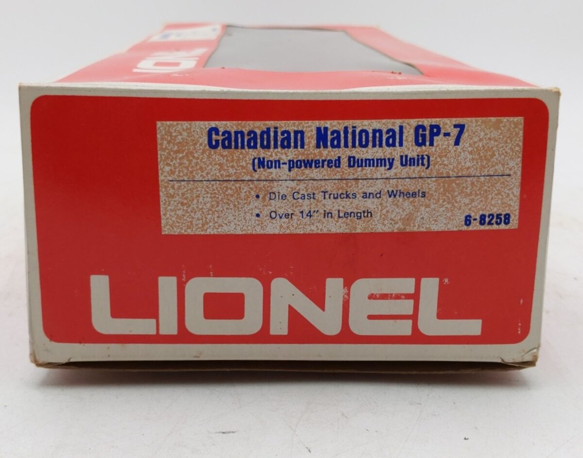 Lionel 6-8258 O Gauge Canadian National GP7 Non-Powered Diesel Locomotive LN/Box