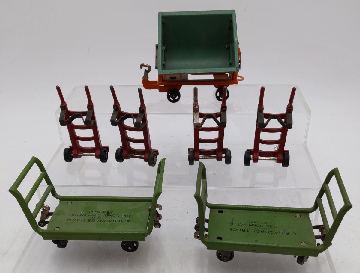 Lionel 163 Vintage O Prewar Freight Station Set: Dump Car & Hand Trucks (7) VG