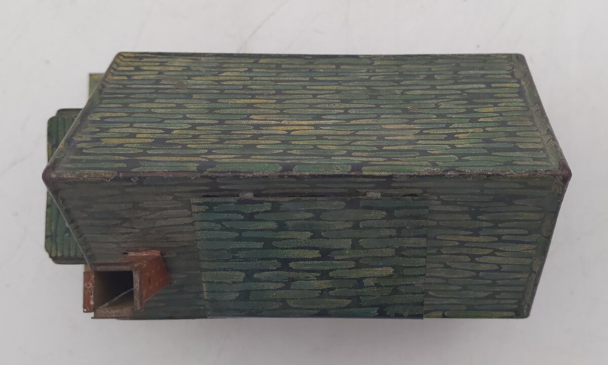 Lionel 184 Vintage O Prewar Illuminated Tinplate Bungalow VG