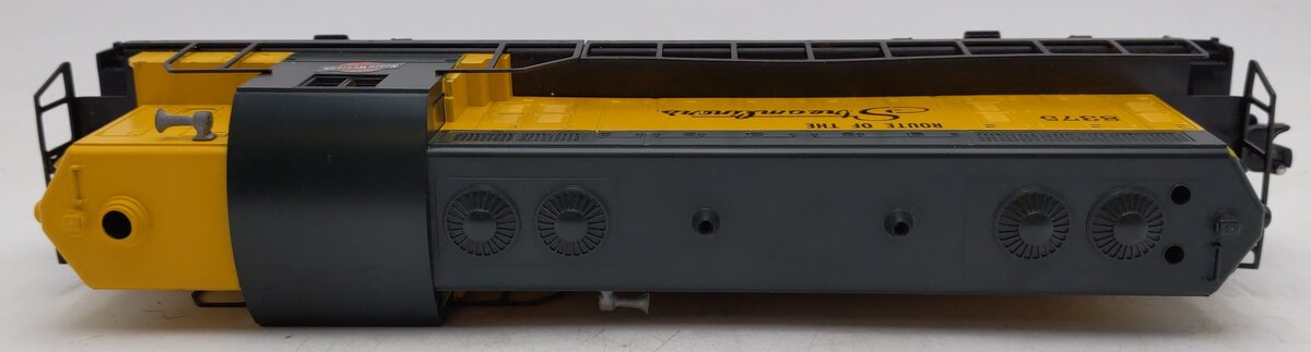 Lionel 6-8375 O Gauge Chicago & North Western GP7 Powered Diesel Loco #8375 EX