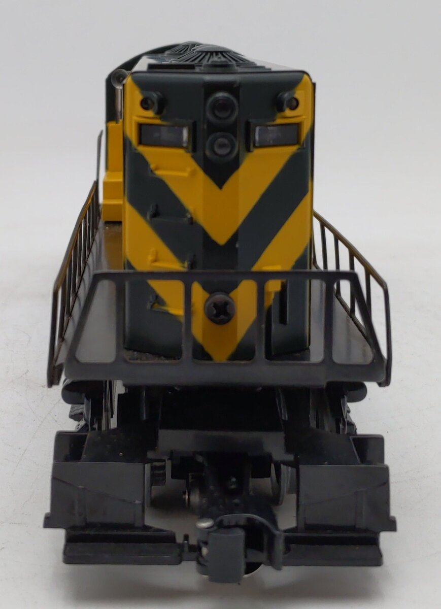 Lionel 6-8375 O Gauge Chicago & North Western GP7 Powered Diesel Loco #8375 EX
