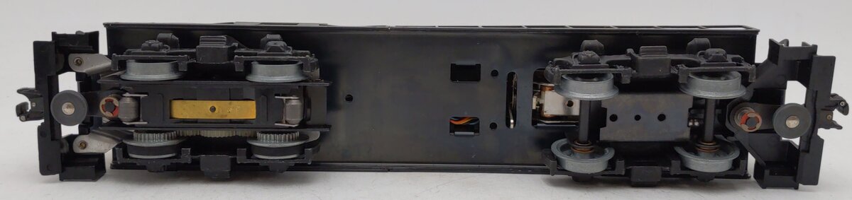 Lionel 6-8776 O Chicago & Northwestern GP20 Powered Diesel Locomotive EX