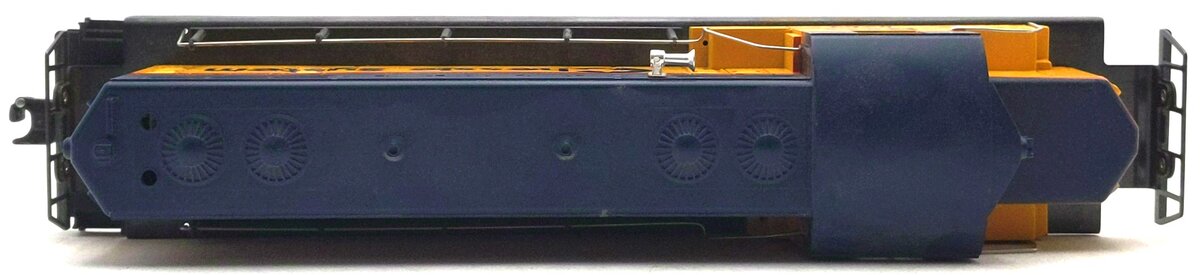 Lionel 6-8463 O Gauge Chessie System GP20 Diesel Engine VG