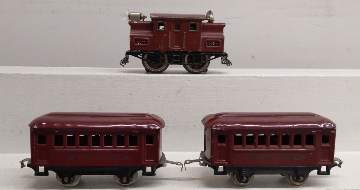 Lionel 150 Vintage O NYC 0-4-0 Electric Loco & #600 Passenger Cars [3] VG