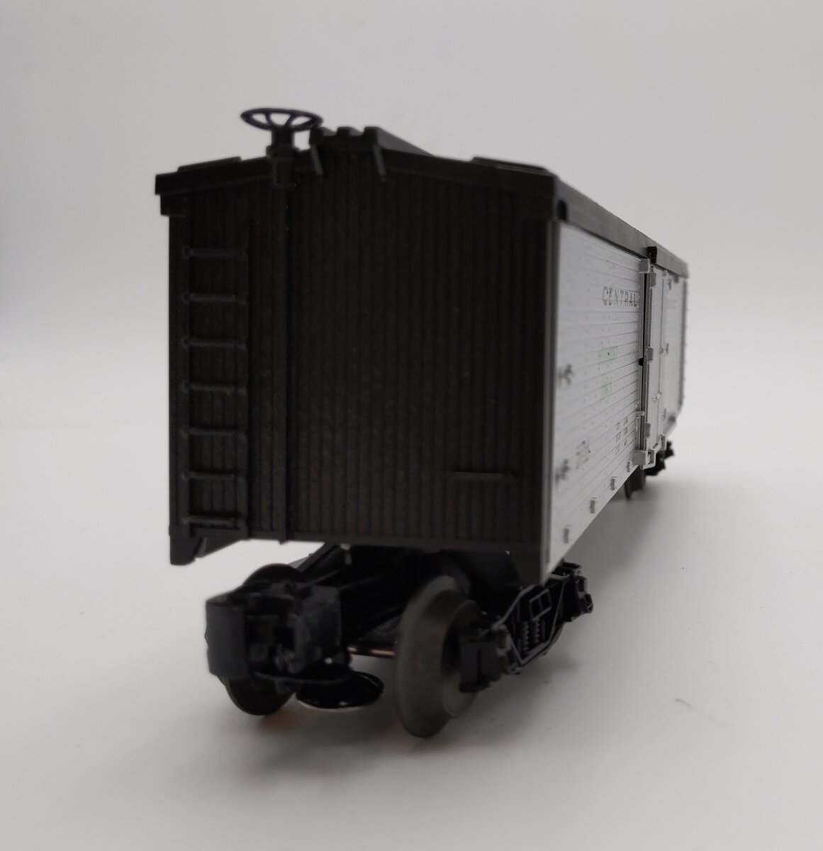 Lionel 6-5716 O Gauge Central Vermont Woodside Reefer #5716 NIB