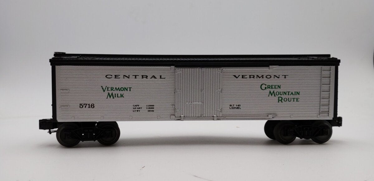 Lionel 6-5716 O Gauge Central Vermont Woodside Reefer #5716 NIB