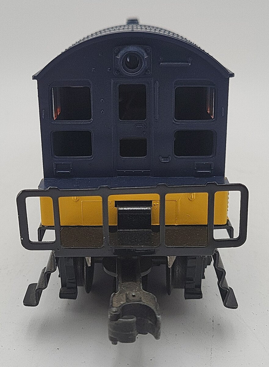 Lionel 6-8556 O Gauge Chessie NW-2 Diesel Switcher Locomotive #8556 VG