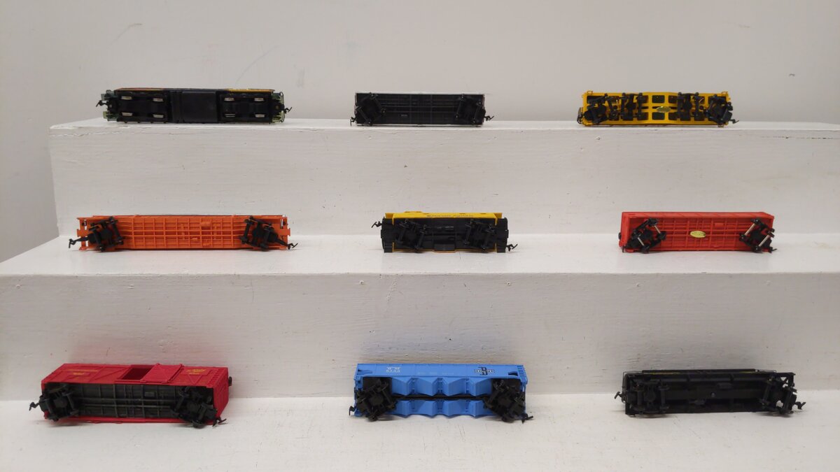 Lionel 5-2793 Chessie Freight HO Gauge Diesel Train Set EX/Box