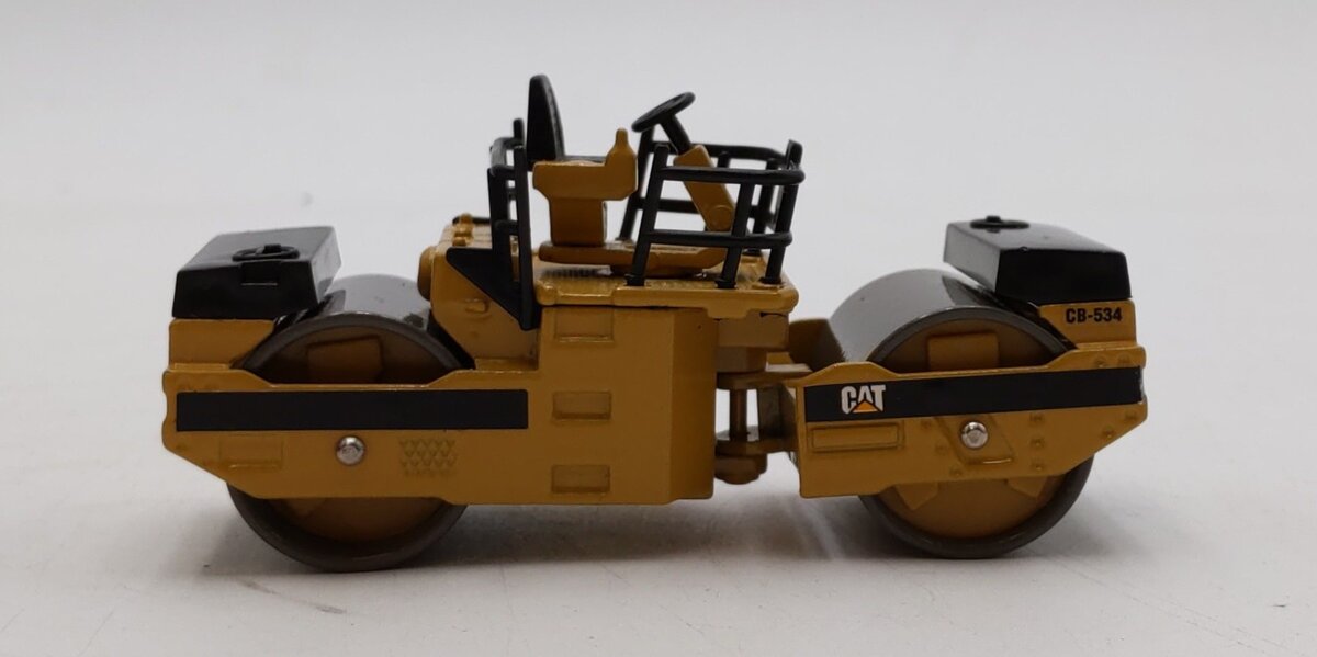 Joal 244 1:50 Caterpillar CB 534 Compactor Roller NIB