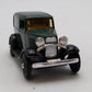 Ertl 2504 1:43 Vintage Vehicles Perfection 1932 Ford Panel Truck Die Cast Metal EX/Box