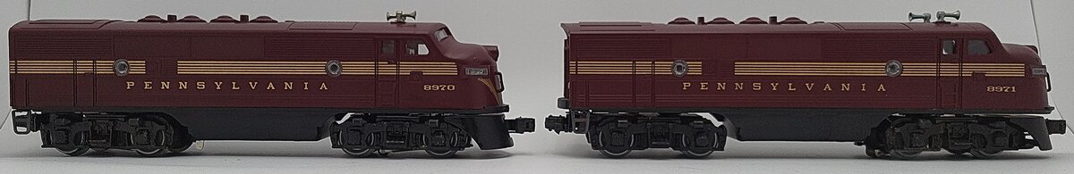 Lionel 6-8970 O Gauge Pennsylvania F3 Tuscan AA Diesel Locomotive Set EX/Box