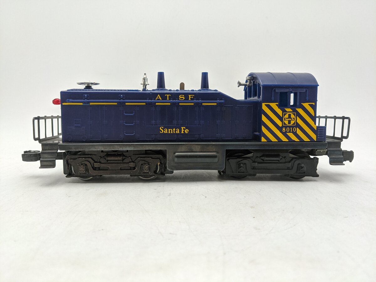 Lionel 6-8010 O Gauge Santa Fe AT&SF NW2 Diesel Locomotive #8010 EX