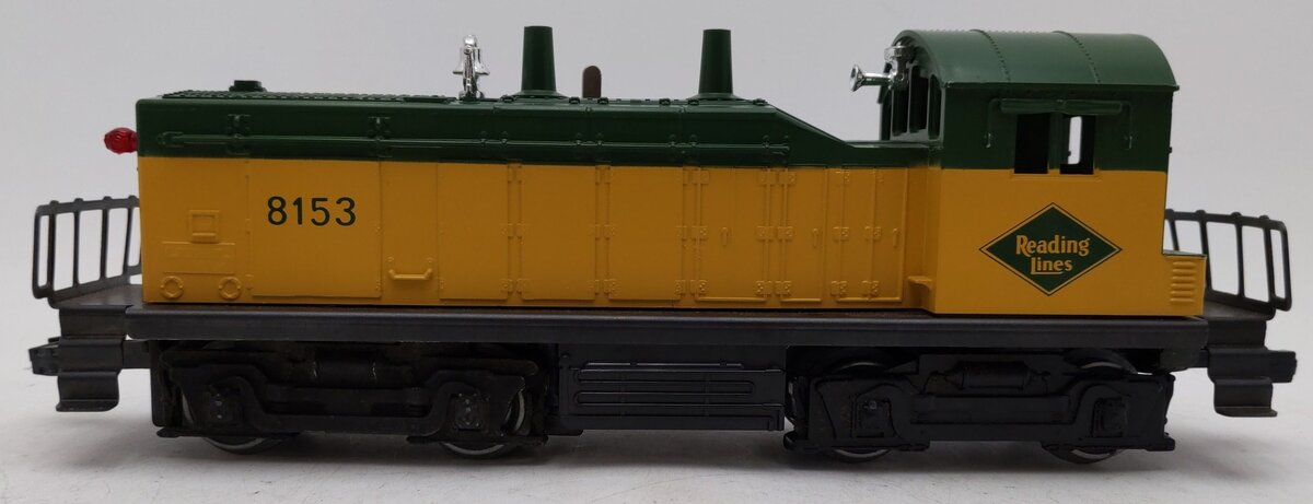 Lionel 6-8153 O Gauge Reading NW2 Powered Diesel Locomotive VG