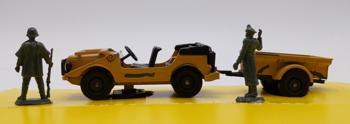 Solido 6037 1:43 Scale Military Jeep Auto-Union NIB