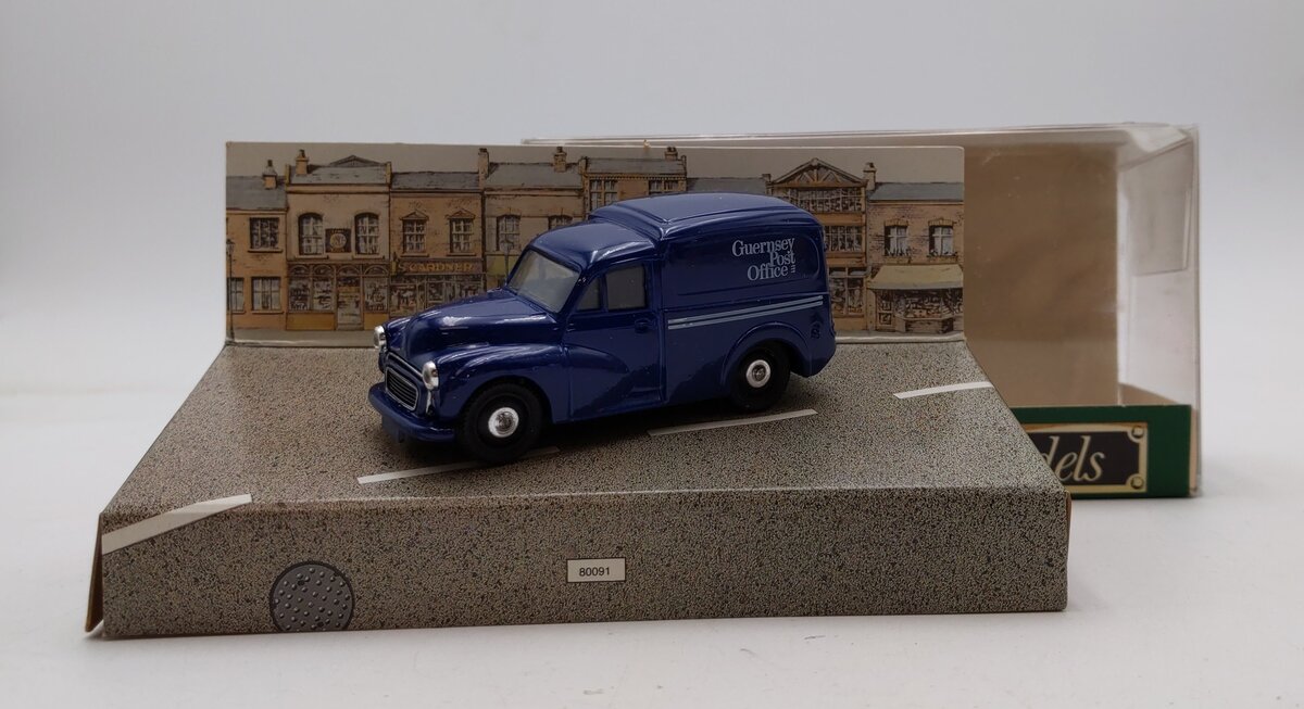 Corgi Classic Models 1:43 Scale D957 Morris 1000 Van LN/Box