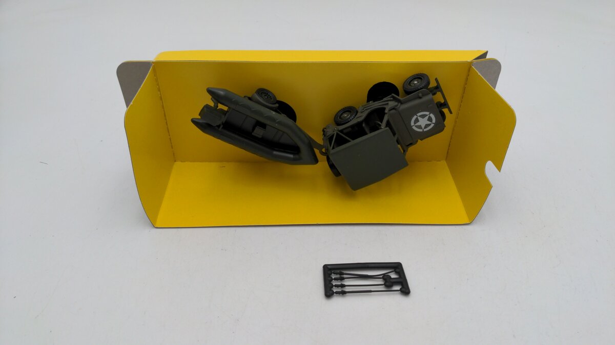 Solido 6041 1:43 Scale Jeep Zodiac Willy Army Jeep W/Trailer & Zodiac Motor Boat LN/Box