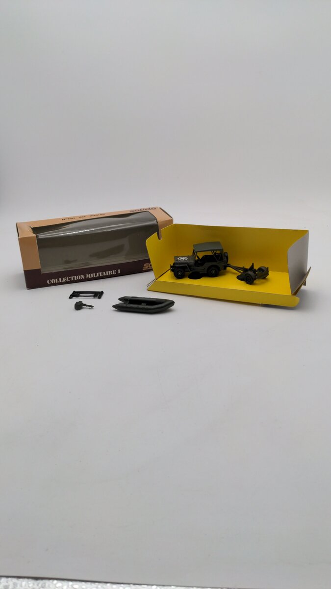 Solido 6041 1:43 Scale Willy Army Jeep with Trailer and Zodiac Motor Boat EX/Box