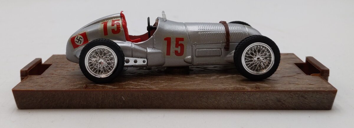 Brumm R71 1:43 Scale Mercedes W125 Coppa Wanderbilt 1938 Series Oro Diecast Car LN/Box