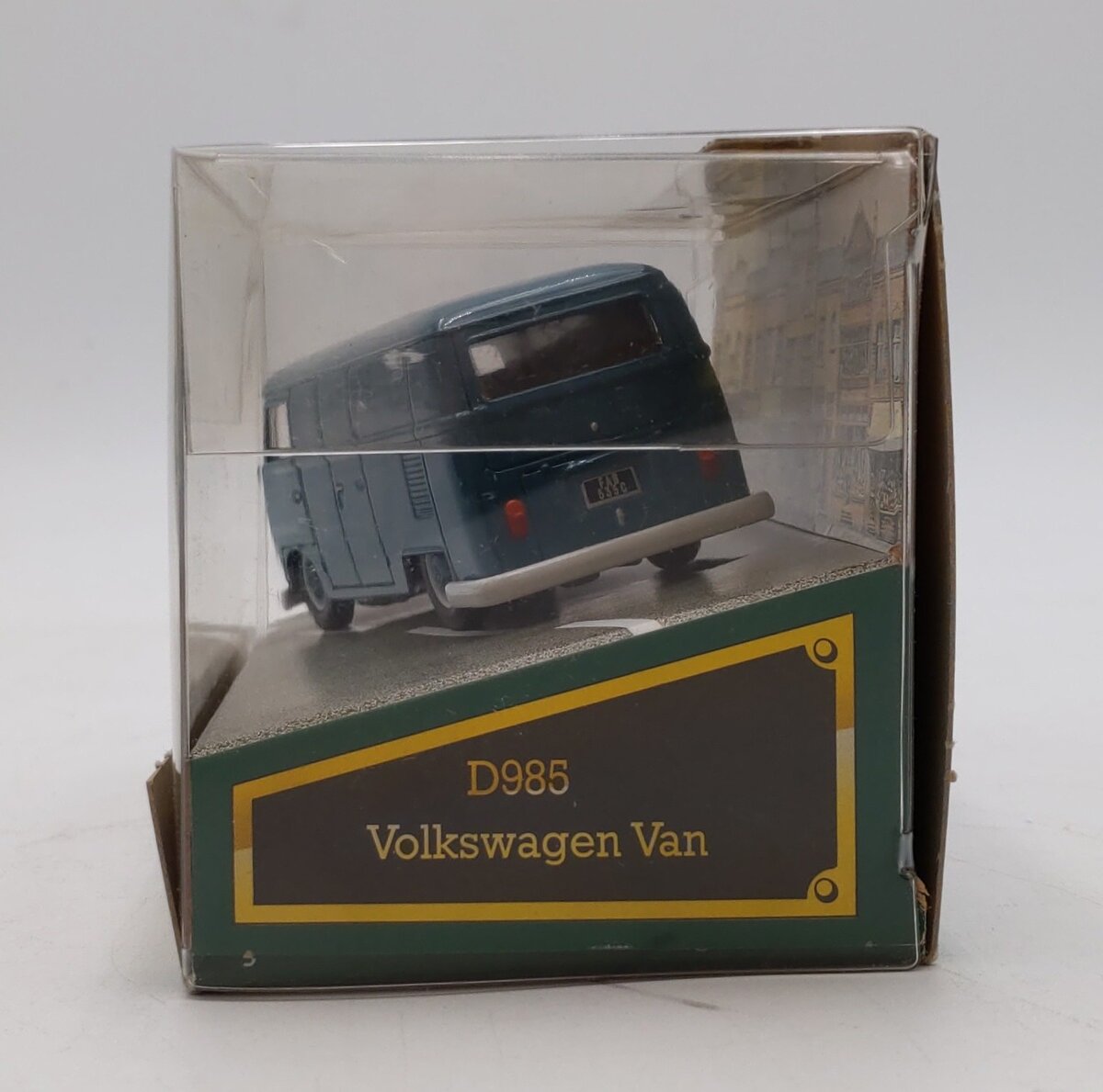 Corgi Classic Models 1:43 Scale D985 Volkswagen Van NIB
