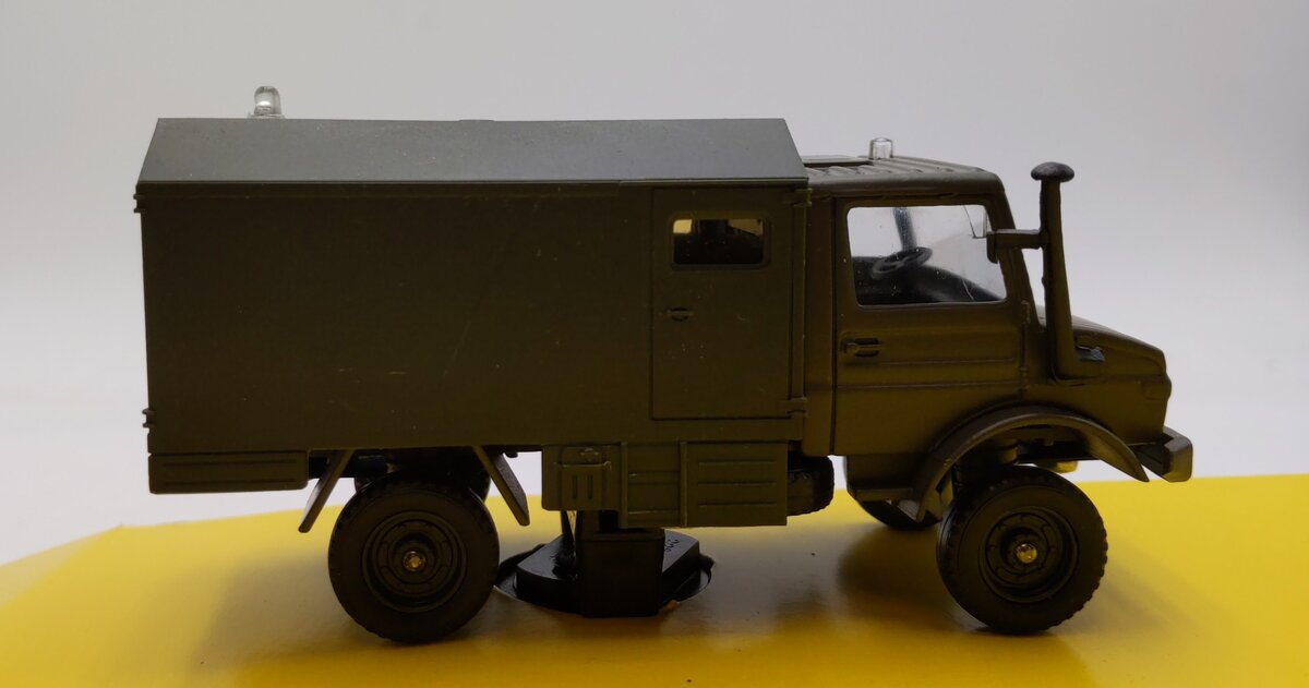 Solido Collection Militaire I Mercedes Ambulance-Unimog LN/Box