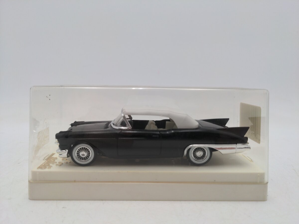 Solido 4501 1:43 Scale Black/Cream Top Cadillac Eldorado LN