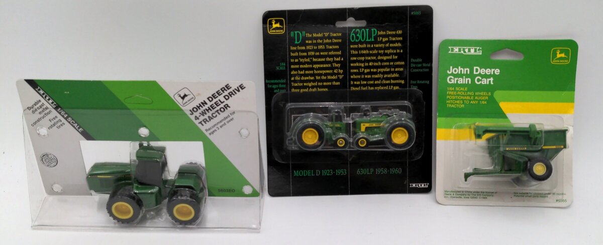 Ertl John Deere 1/64 Scale Assorted Farming Equipment #5665/#5603EO/#5565 MT/Box