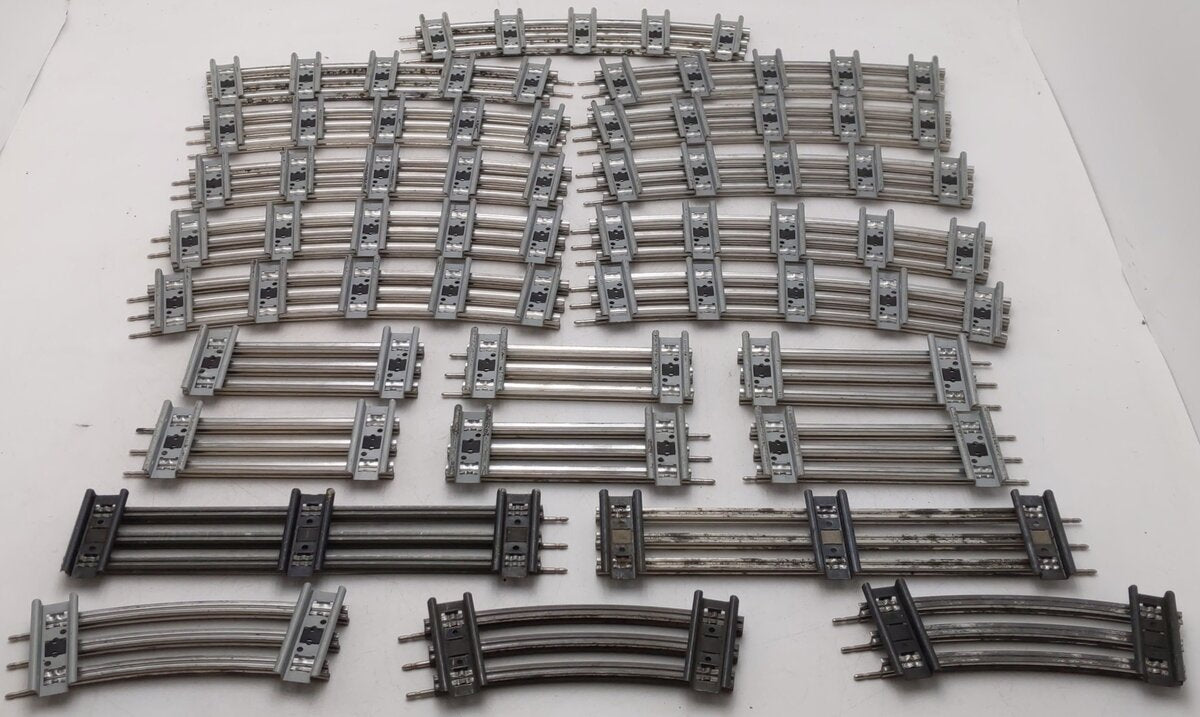 Lionel O Gauge Assorted Straight and Curved Track Sections [22] VG