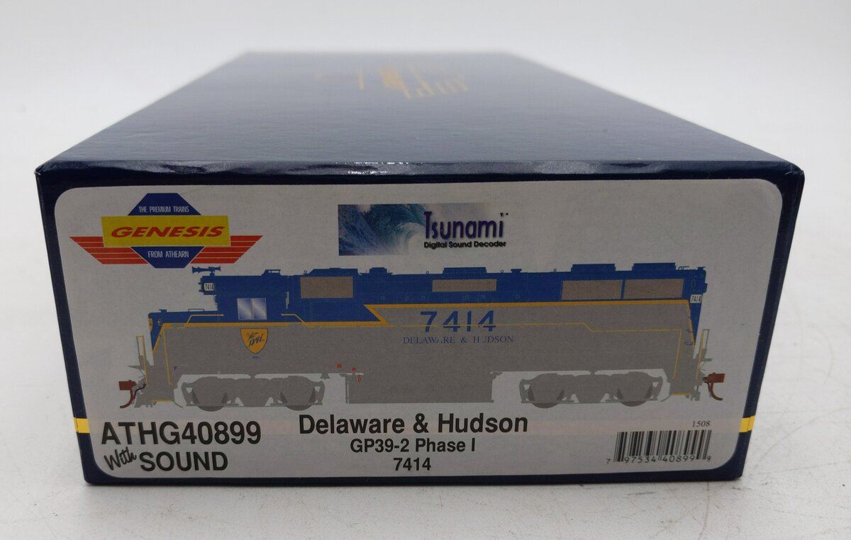Athearn G40899 HO D&H GP39-2 Phase I Diesel Locomotive #7414 w/ DCC & Sound