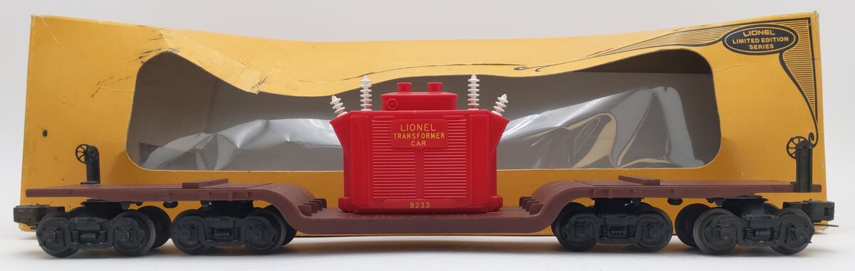 Lionel 6-9233 O Gauge 4 Truck Depressed Center Flatcar with Transformer EX/Box